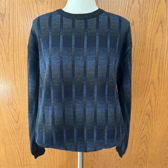 Like New Men’s Size XL Bachrach Sweater Blues & Grays Ombre Pattern 52% Wool - Picture 1 of 7